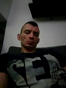 Mlody2787 online show from 11/12/25, 04:24