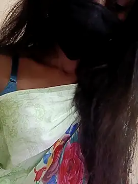 kavya-telugu84 online show from 09/27/25, 10:59