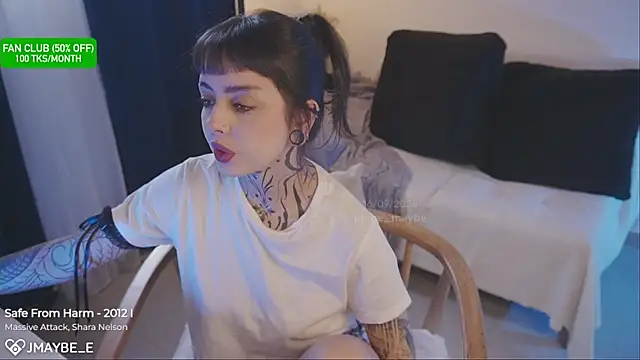 Snapshot of janne_maybe chatting on 09/16/25, 03:13 janne maybe online show from 09/16/25, 03:13