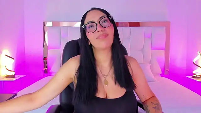 Camille Juicy online show from 09/12/25, 12:38