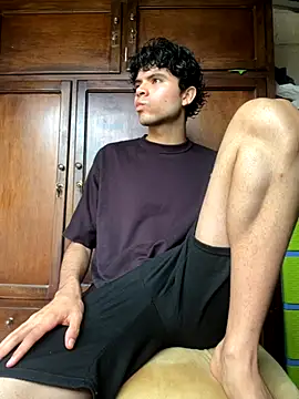 Axel-Mejia online show from 11/07/25, 07:58