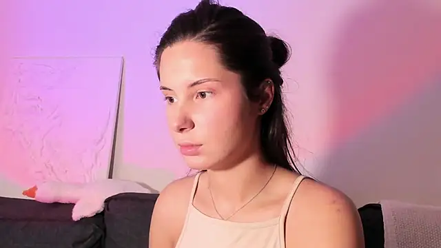 emma craftt online show from 09/11/25, 10:59