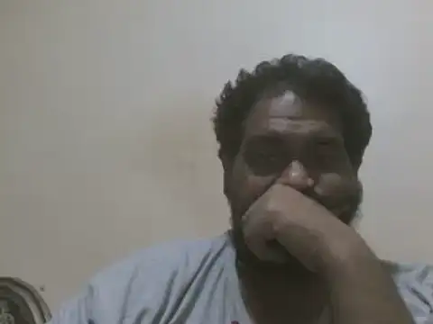 Snapshot of elpoop7305 chatting on 09/26/25, 10:19 elpoop7305 online show from 09/26/25, 10:19