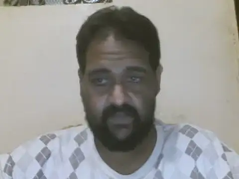 Snapshot of elpoop7305 chatting on 10/06/25, 10:51 elpoop7305 online show from 10/06/25, 10:51