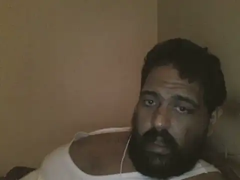 Snapshot of elpoop7305 chatting on 11/03/25, 10:27 elpoop7305 online show from 11/03/25, 10:27