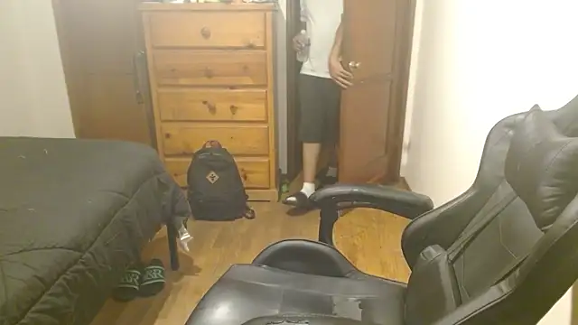 Breadwinnah online show from 10/25/25, 07:27