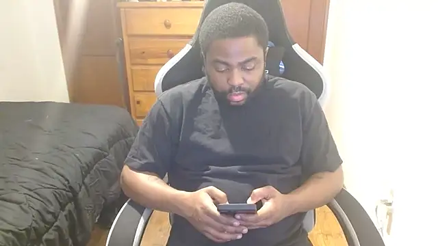 Breadwinnah online show from 11/16/25, 07:36