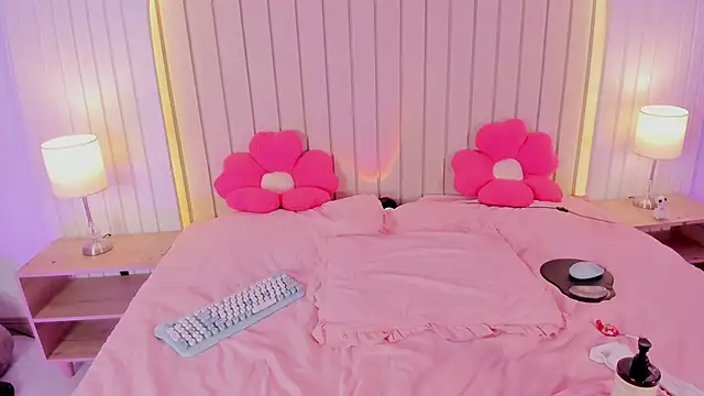 Snapshot of ameliiaa_smith chatting on 10/09/25, 12:30 ameliiaa smith online show from 10/09/25, 12:30