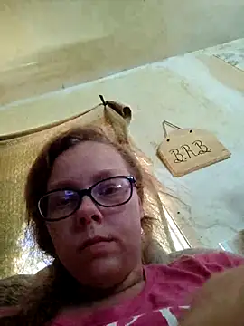 Snapshot of countrymomma chatting on 09/08/25, 05:01 countrymomma online show from 09/08/25, 05:01