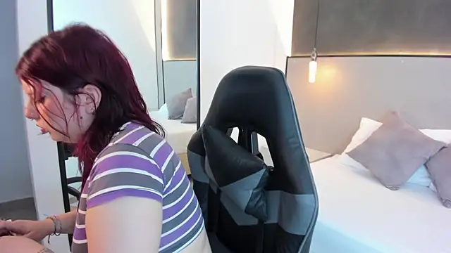 altair mori online show from 10/20/25, 07:14