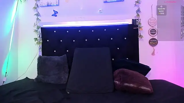 AkariRosetti online show from 09/11/25, 01:11