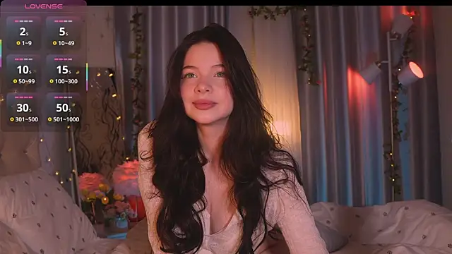 Snapshot of liza_whisky chatting on 09/19/25, 03:34 liza whisky online show from 09/19/25, 03:34