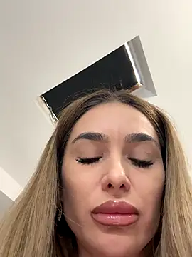 KaseyQuinn  online show from 10/05/25, 09:51