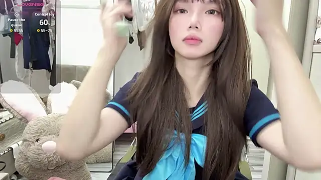 Snapshot of Yiyi-707 chatting on 09/14/25, 10:25 Yiyi-707 online show from 09/14/25, 10:25