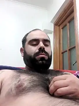 Snapshot of body02081 chatting on 10/06/25, 03:31 body02081 online show from 10/06/25, 03:31
