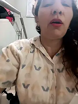 Luna Naughty1 online show from 10/20/25, 04:40