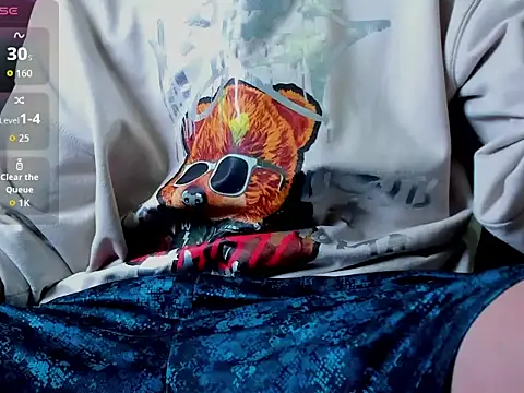 Damartinez27 online show from 10/25/25, 04:09