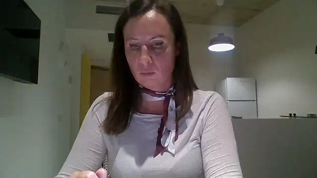 ALICAINWONDERLAND online show from 10/11/25, 05:33