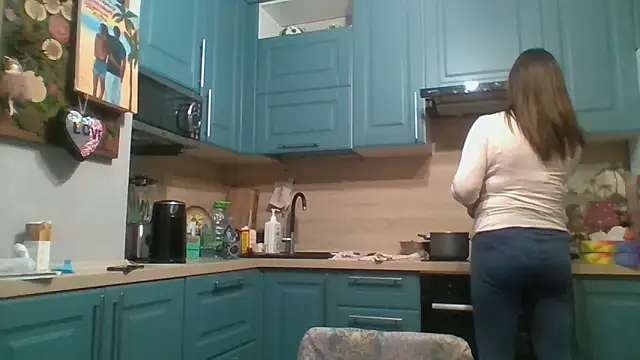 ALICAINWONDERLAND online show from 11/04/25, 05:23