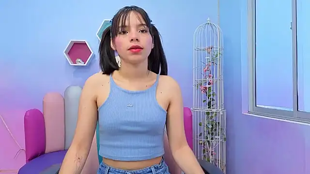 Issa Skinny  online show from 10/16/25, 11:33