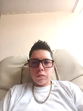 SpencerMontgomery online show from 11/03/25, 06:20