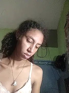 Snapshot of samyy_carrinton chatting on 09/09/25, 04:12 samyy carrinton online show from 09/09/25, 04:12