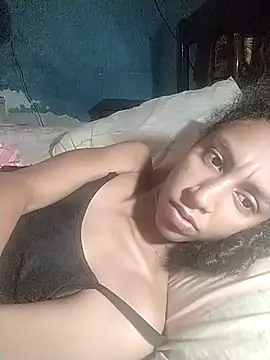 Snapshot of samyy_carrinton chatting on 09/18/25, 04:25 samyy carrinton online show from 09/18/25, 04:25