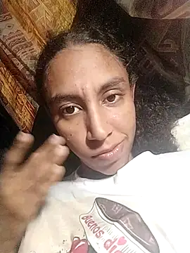 Snapshot of samyy_carrinton chatting on 10/03/25, 06:27 samyy carrinton online show from 10/03/25, 06:27