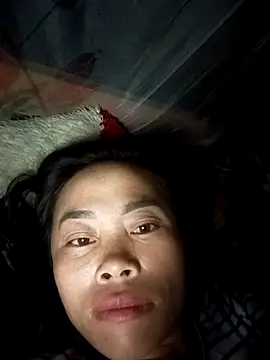 CoMay003 online show from 10/21/25, 09:48