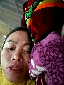 CoMay003 online show from 11/22/25, 10:58