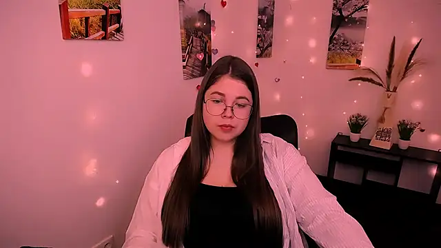 Snapshot of _Lovely_Mary chatting on 09/18/25, 07:10 Lovely Mary online show from 09/18/25, 07:10