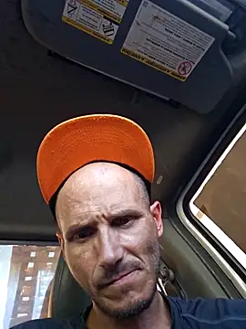 Romance32 online show from 10/20/25, 06:08