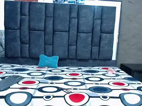 senna mars online show from 10/13/25, 02:17