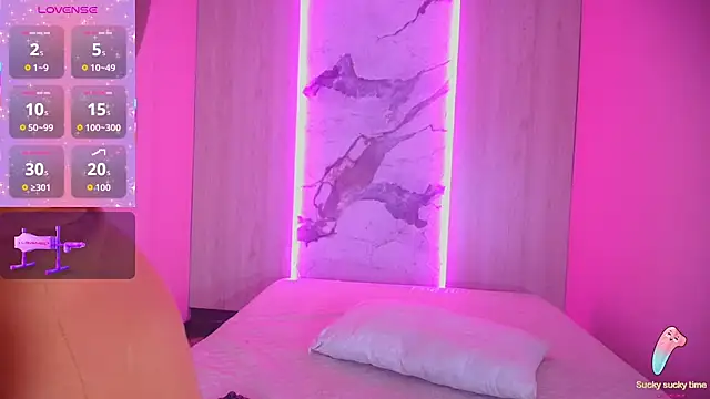 Cristal hott1 online show from 10/24/25, 08:27