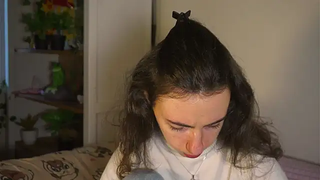 DeneenTurja online show from 10/26/25, 10:21