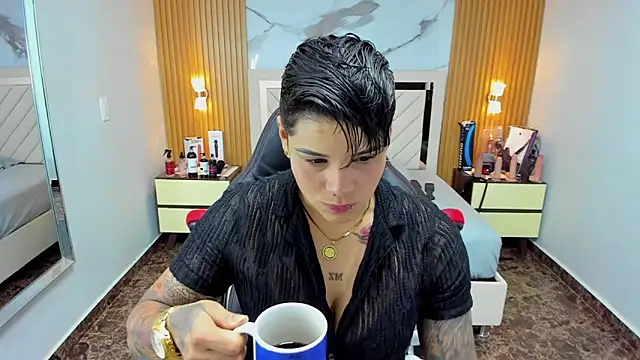 KAROLLJONES1 online show from 10/10/25, 10:53