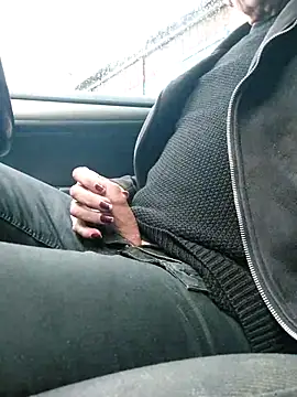 lynxman online show from 10/23/25, 07:40