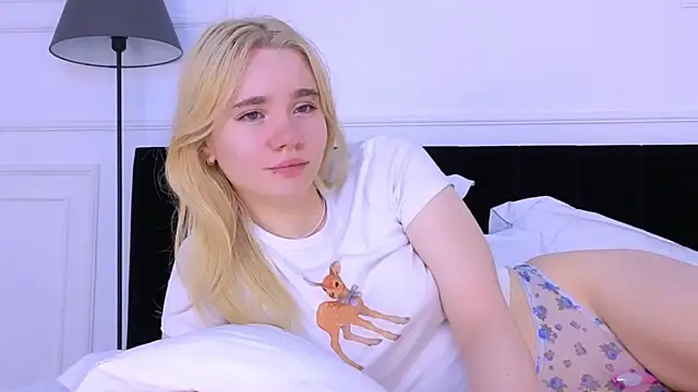 ANNABELLE LU online show from 10/30/25, 02:35