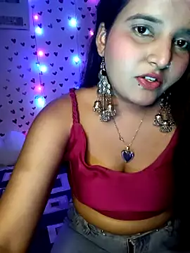 Snapshot of QueerSofty chatting on 09/12/25, 11:48 QueerSofty online show from 09/12/25, 11:48