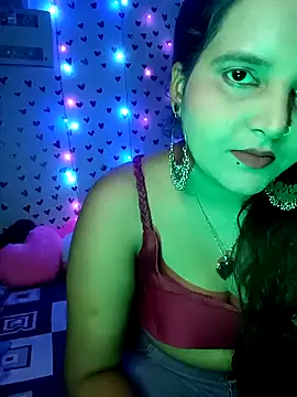 Snapshot of QueerSofty chatting on 09/15/25, 06:41 QueerSofty online show from 09/15/25, 06:41
