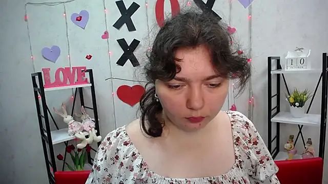 NeonilaLisova online show from 10/12/25, 05:28