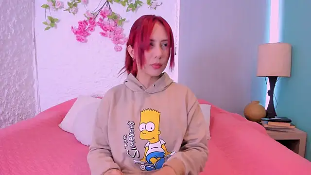 Snapshot of violet_belle_ chatting on 10/24/25, 12:12 violet belle online show from 10/24/25, 12:12