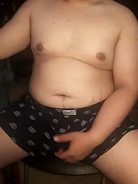 MinhTuan2002 online show from 11/01/25, 01:07