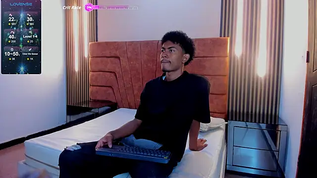 Snapshot of FYKMOR_1 chatting on 11/15/25, 07:54 FYKMOR 1 online show from 11/15/25, 07:54