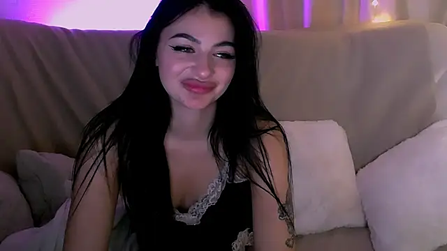 Snapshot of BagiraBella chatting on 11/10/25, 10:42 BagiraBella online show from 11/10/25, 10:42