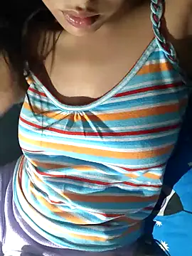 Snapshot of KARISHMA-STRIP chatting on 09/28/25, 08:25 KARISHMA-STRIP online show from 09/28/25, 08:25