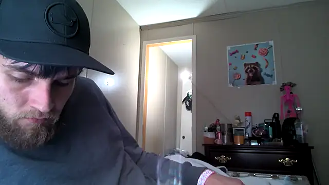 Snapshot of high3ndlowlife chatting on 09/12/25, 08:42 high3ndlowlife online show from 09/12/25, 08:42