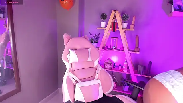 nyxmoonhells online show from 11/14/25, 09:35