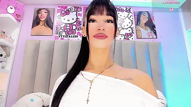 Ariana Keyss online show from 10/17/25, 03:20