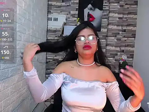 Snapshot of Phattycole chatting on 10/20/25, 12:38 Phattycole online show from 10/20/25, 12:38